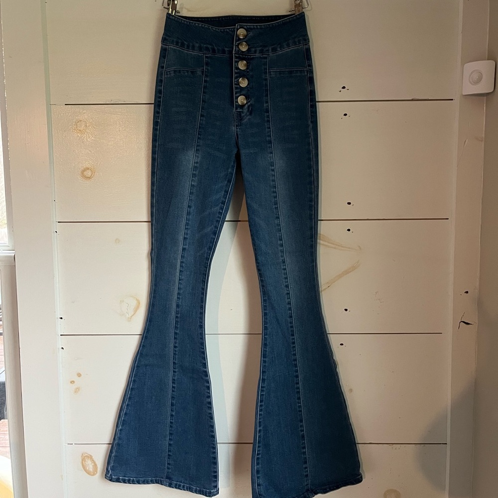 Fashion Nova Jeans size 1